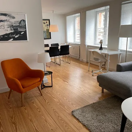 Apartment Lovely And Homey In The Heart Of Copenhagen